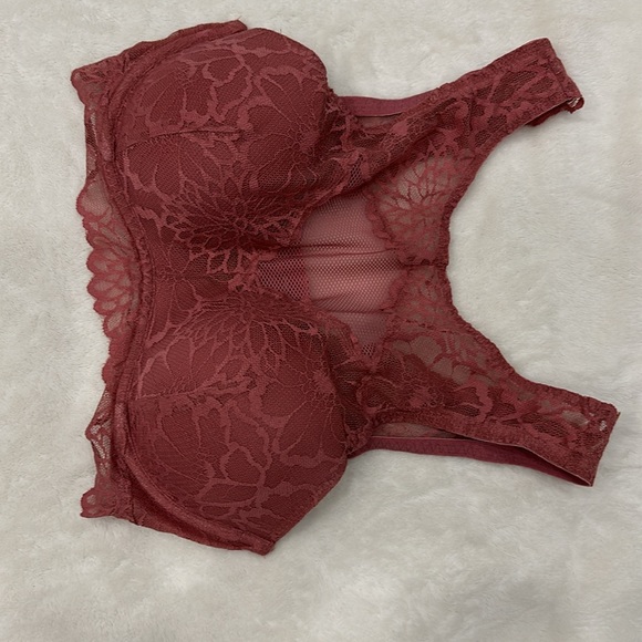 Victoria Secret Beautiful Mauve Pink Lace Bra Size Medium - Picture 2 of 3